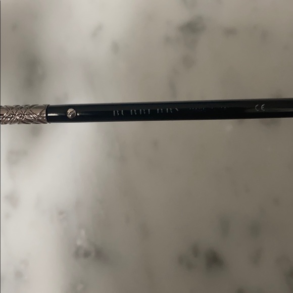 Burberry sunglasses - Picture 3 of 8